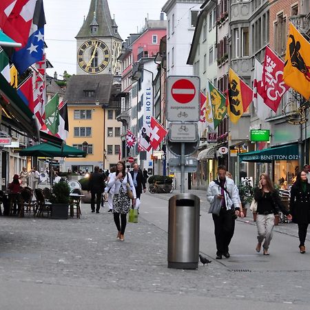 Pedestrian Area Close To Bahnhofstrasse Zurich Exterior photo